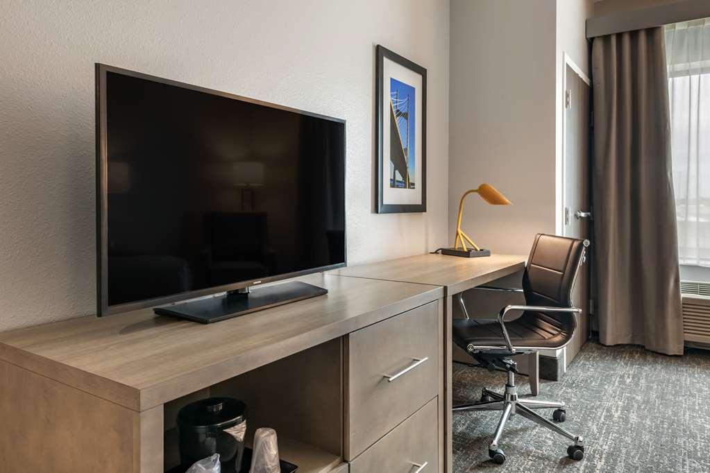 Comfort Inn & Suites Jacksonville - Orange Park Near Naval Air Station Ruang foto