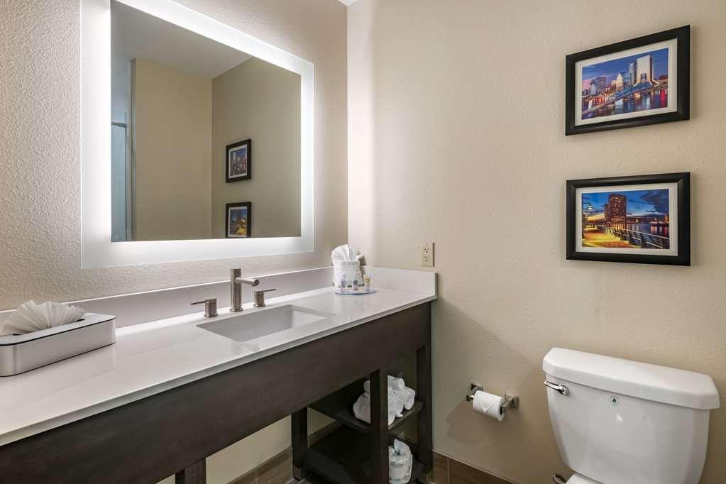Comfort Inn & Suites Jacksonville - Orange Park Near Naval Air Station Ruang foto